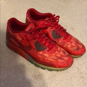 Men’s Nike air max shoes